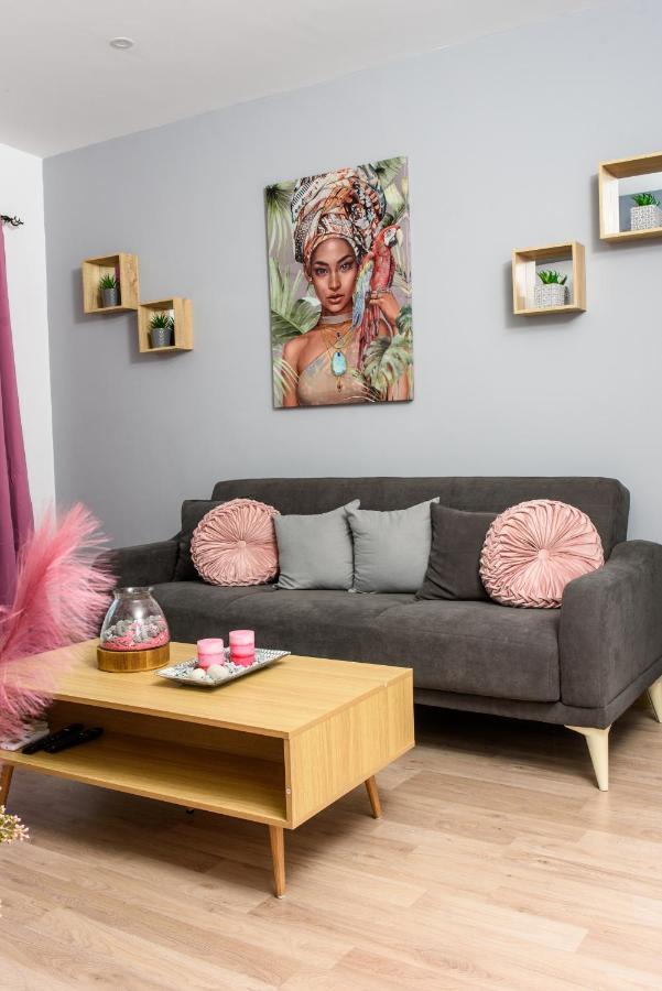 Valdivian Flat 18 Apartment Ларнака Екстериор снимка