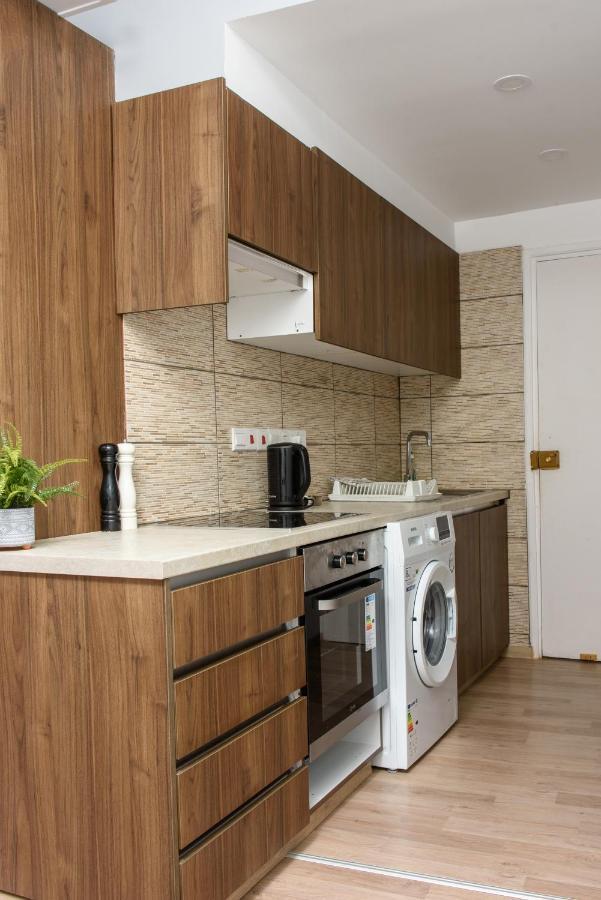 Valdivian Flat 18 Apartment Ларнака Екстериор снимка